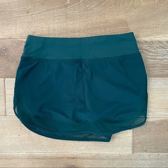 Lululemon Athletic Mesh Skort - Picture 1 of 2